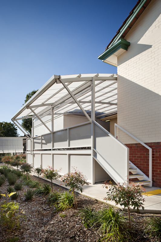 Repatriation Hospital Healthcare External Design by Hodgkison Adelaide Architects