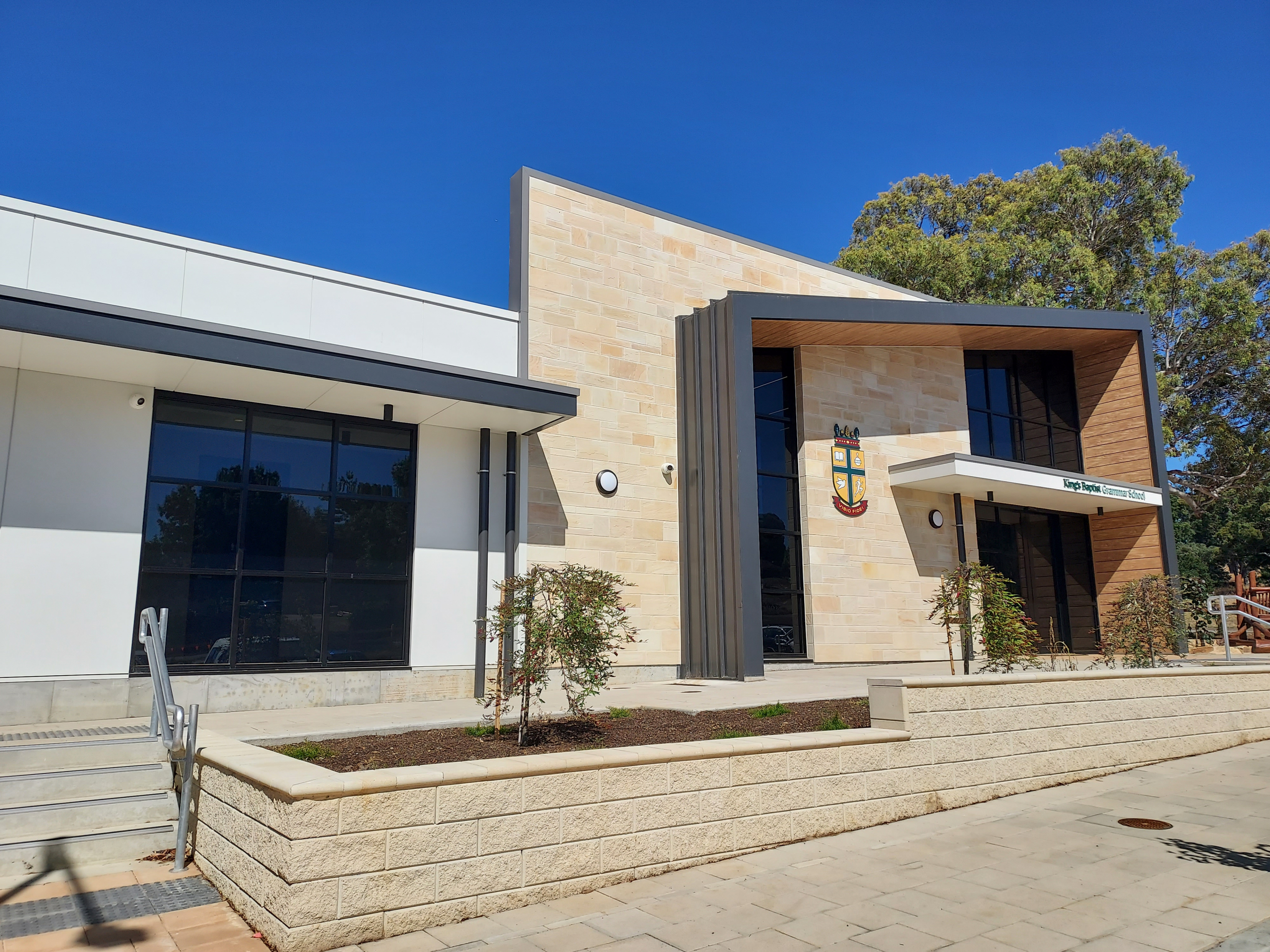 A photo of Kings Baptist Grammar School main entryway.